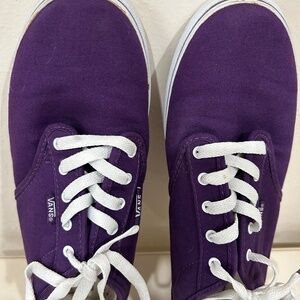 Vans classic low top size 11 color purple